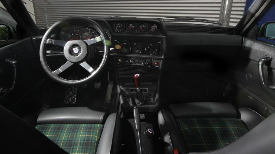 Торпедо Alpina B7 S Turbo Coupe (E24) 1982 года  (фото 7 из 11)